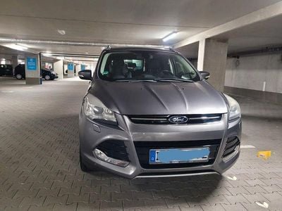 Gebraucht Ford Kuga Titanium 150 PS (110 kW) 2013 Grau SUV