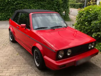 Gebraucht VW Golf 90 PS (66 kW) 2021 Rot Cabrio