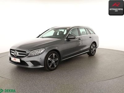 Gebraucht Mercedes C200 Avantgarde 160 PS (117 kW) 2020 Grau Kombi