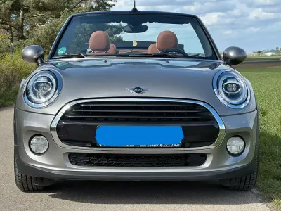 Używany Mini Cooper 136 KM (100 kW) 2019 Szary Hatchback