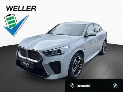 Gebraucht BMW iX2 M Sport 150 kW (204 PS) 2024 M brooklyn grau metallic (grau) SUV