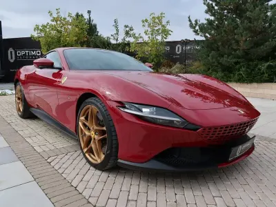 Gebraucht Ferrari Roma 620 PS (456 kW) 2024 Rot Cabrio