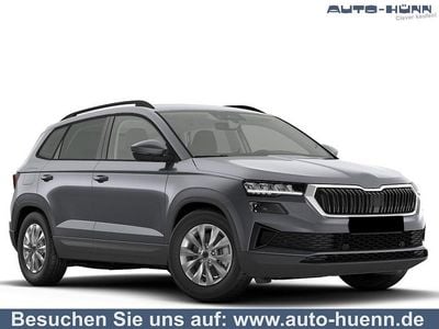 Neu Skoda Karoq Selection 150 PS (110 kW) 2026 Graphitegrau metallic SUV