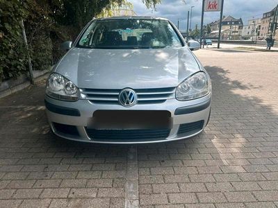 VW Golf V