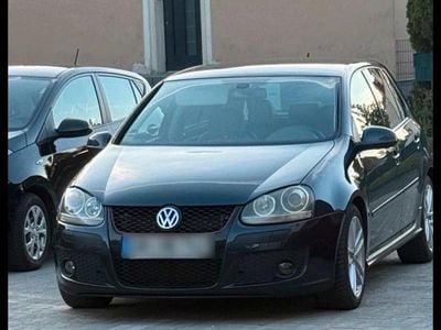 VW Golf V