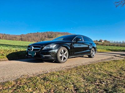 Schwarz Gebraucht 2012 Mercedes CLS500 Shooting Brake Kombi | 21.999 €