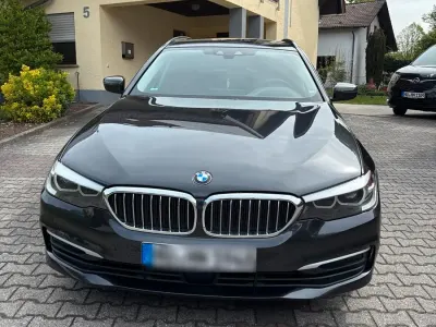 Gebraucht BMW 530 265 PS (194 kW) 2018 Grau Kombi