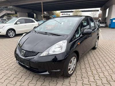 Second-hand Honda Jazz Trend 90 CP (66 kW) 2009 Negru Hatchback