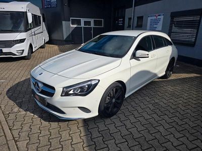 Usata Mercedes CLA180 122 CV (89 kW) 2016 Bianco Berlina