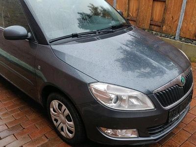 Gebraucht Skoda Fabia 86 PS (63 kW) 2011 Grau Kleinwagen