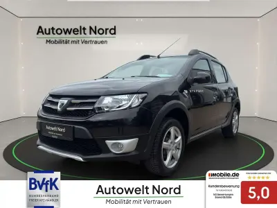 Gebraucht Dacia Sandero Prestige 90 PS (66 kW) 2014 Perlmuttschwarz Kleinwagen