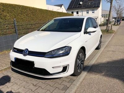 VW e-Golf