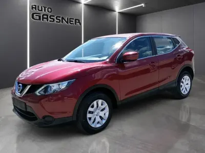 Gebraucht Nissan Qashqai 110 PS (80 kW) 2015 Rot SUV