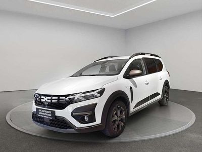 Weiß Gebraucht 2023 Dacia Jogger Extreme Van / Kleinbus | 18.470 € (Fairer Preis)