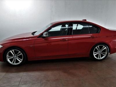 Rot Gebraucht 2012 BMW 328 M Sport Limousine | 11.500 € (Fairer Preis)