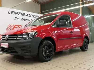 Usata VW Caddy 102 CV (75 kW) 2018 Rosso Monovolume