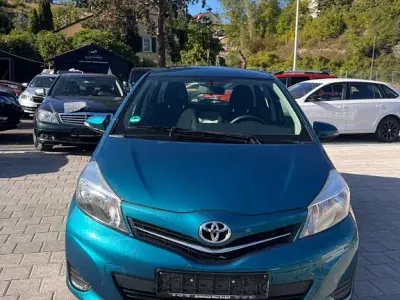 Gebraucht Toyota Yaris Cool 99 PS (72 kW) 2013 Kleinwagen