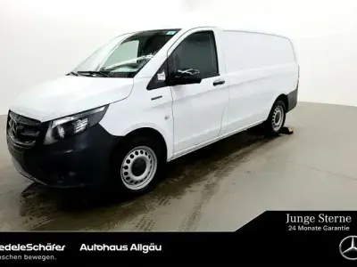 Używany Mercedes e-Vito 85 kW (116 KM) 2021 Biały Van