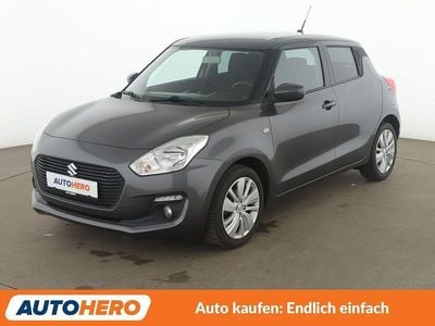 Usado Suzuki Swift 90 HP (66 kW) 2019 Cinzento Citadino