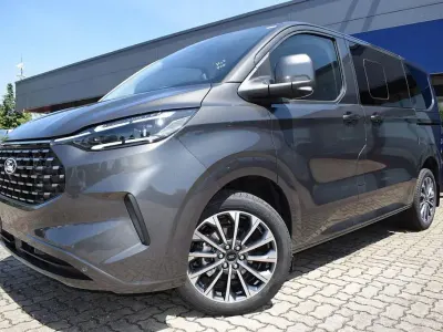 Neu Ford Tourneo Custom Titanium X 170 PS (125 kW) 2026 Magnetic grau Van
