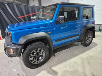 Gebraucht Suzuki Jimny Comfort+ 102 PS (75 kW) 2019 Blau SUV