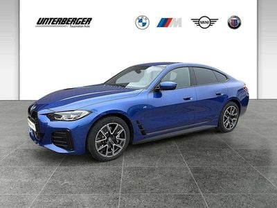 Second-hand BMW i4 Sport Line 210 kW (286 CP) 2023 Albastru Berlinǎ