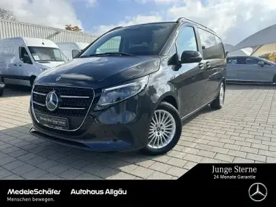 Gebraucht Mercedes V220 Style 163 PS (119 kW) 2025 Graphitgrau Van / Kleinbus
