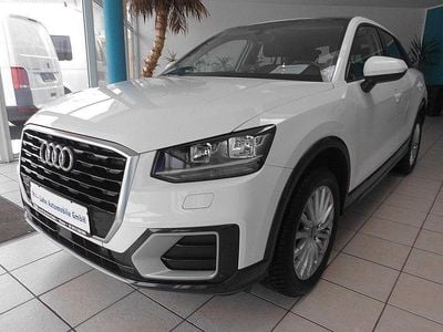 Weiß Gebraucht 2019 Audi Q2 Design SUV | 18.690 € (Guter Preis)