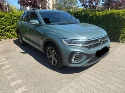 Second-hand VW T-Roc R-line 150 CP (110 kW) 2022 Albastru SUV