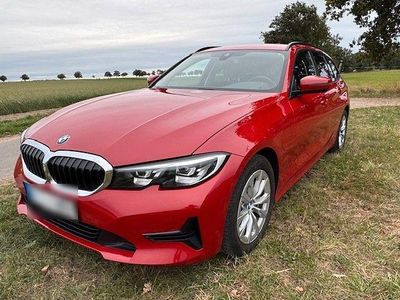 BMW 330e