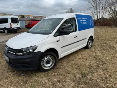 Gebraucht VW Caddy Beach 102 PS (75 kW) 2020 Weiß Van / Kleinbus