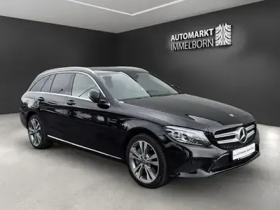 Second-hand Mercedes C300e 306 CP (225 kW) 2021 Negru Berlinǎ