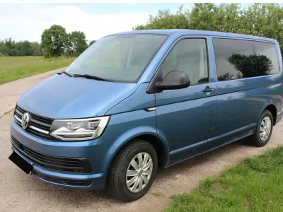 Gebraucht VW Multivan 150 PS (110 kW) 2019 Blau Van / Kleinbus
