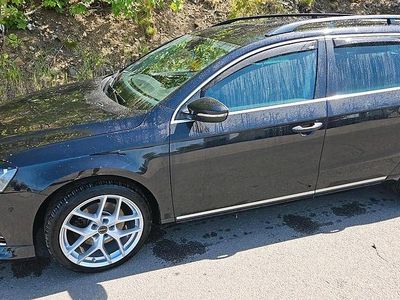 Gebraucht VW Passat 122 PS (89 kW) 2012 Schwarz Kombi