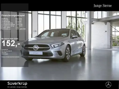 Gebraucht Mercedes A180 116 PS (85 kW) 2020 Silber Limousine