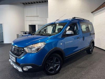 Usata Dacia Dokker Stepway 116 CV (85 kW) 2018 Blu Monovolume
