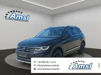 Gebraucht VW Tiguan Elegance 150 PS (110 kW) 2023 Schwarz SUV