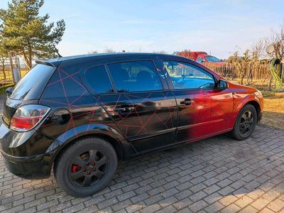 Gebraucht Opel Astra 140 PS (102 kW) 2006 Andere farben Limousine