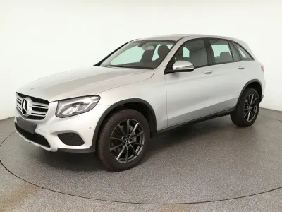 Gebraucht Mercedes GLC220 170 PS (125 kW) 2018 Iridiumsilber SUV