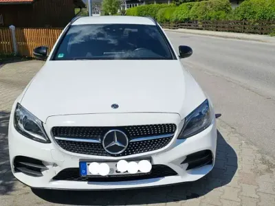 Gebraucht Mercedes C300 AMG line 245 PS (180 kW) 2019 Weiß Kombi