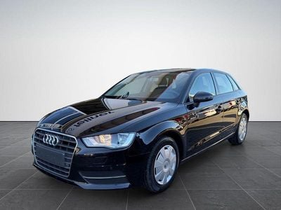 Schwarz Gebraucht 2016 Audi A3 Attraction Limousine | 7.999 € (Superpreis)