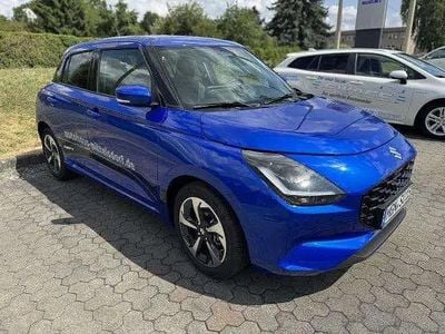 Usata Suzuki Swift Comfort+ 83 CV (61 kW) 2025 Blu Utilitaria
