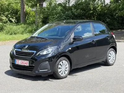 Gebraucht Peugeot 108 Active 69 PS (50 kW) 2015 Schwarz Limousine