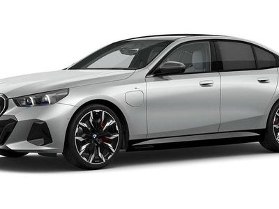 Gebraucht BMW 550e Comfort Edition 489 PS (359 kW) 2025 Individual Limousine