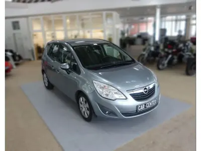 Gebraucht Opel Meriva Edition 101 PS (74 kW) 2010 Silbersee/perl silber (m2) (metallic) Van / Kleinbus