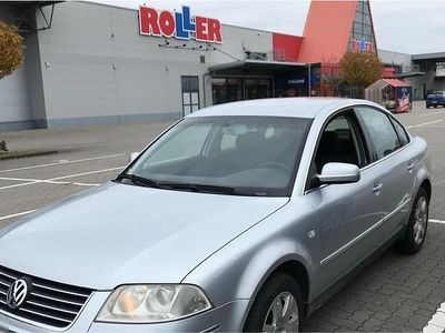 Usata VW Passat 194 CV (142 kW) 2003 Grigio Berlina