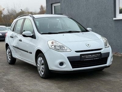 Gebraucht Renault Clio GrandTour Expression 75 PS (55 kW) 2012 Weiß Kombi