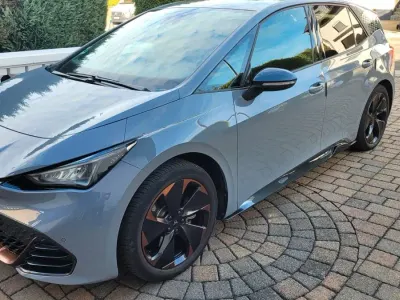Second-hand Cupra Born 150 kW (204 CP) 2022 Gri Hatchback