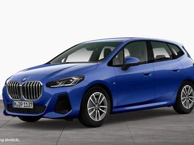 Blau Gebraucht 2024 BMW 220 Active Tourer M Sport Van / Kleinbus | 33.590 € (Fairer Preis)
