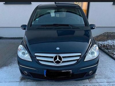 Gebraucht Mercedes B170 116 PS (85 kW) 2008 Blau Van / Kleinbus